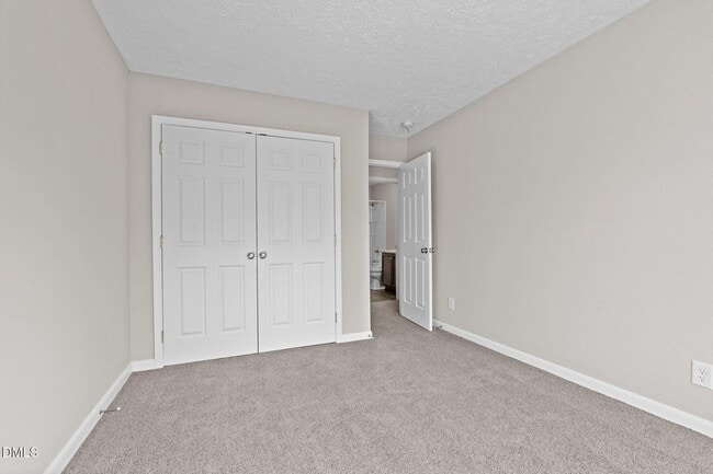 Building Photo - 6748 Willowbrook Dr