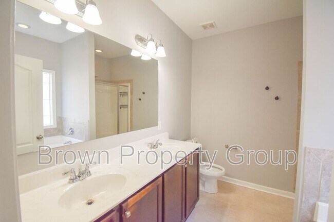 Building Photo - 6875 Bone Creek Dr