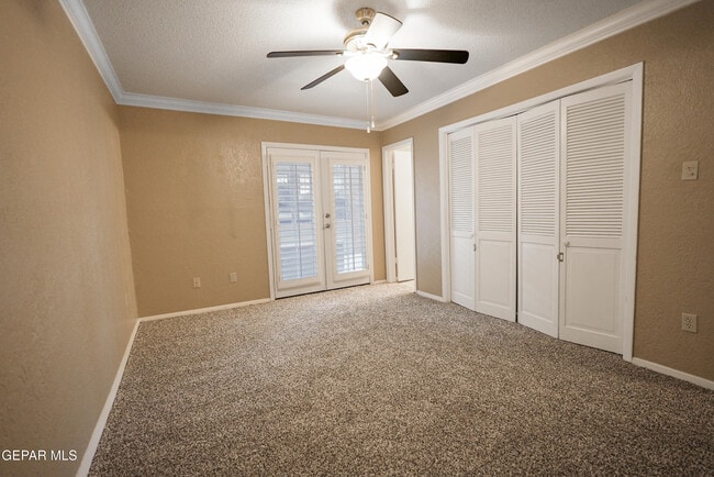 Building Photo - 4433 N Stanton St