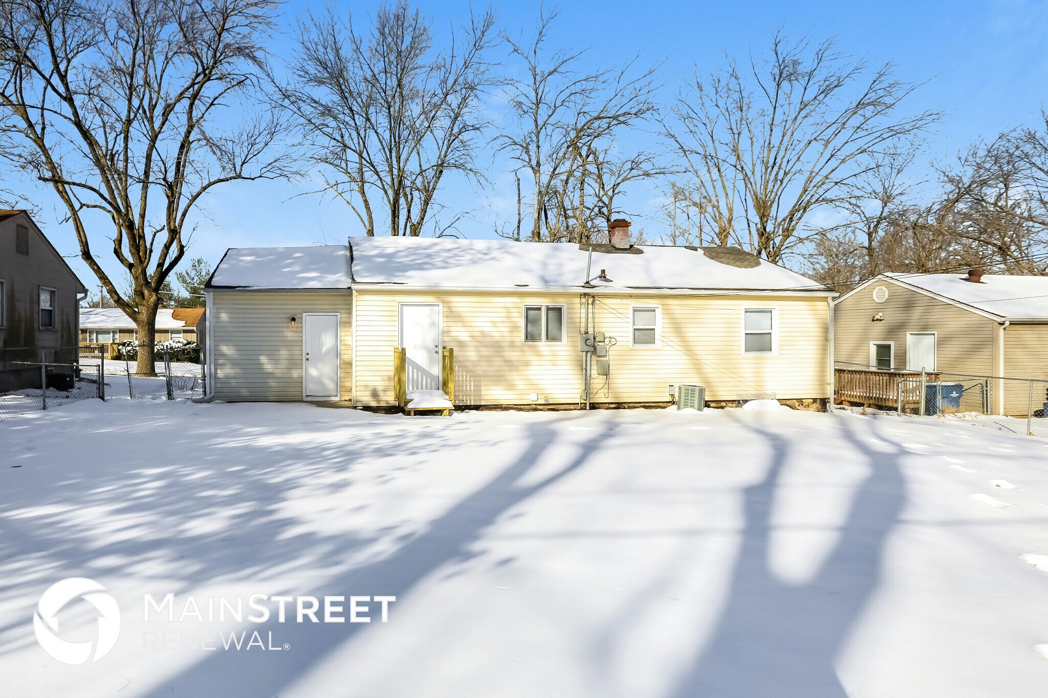 Building Photo - 3601 S Pleasant St