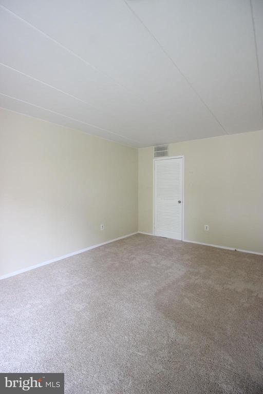 Building Photo - 2624 Wagon Dr