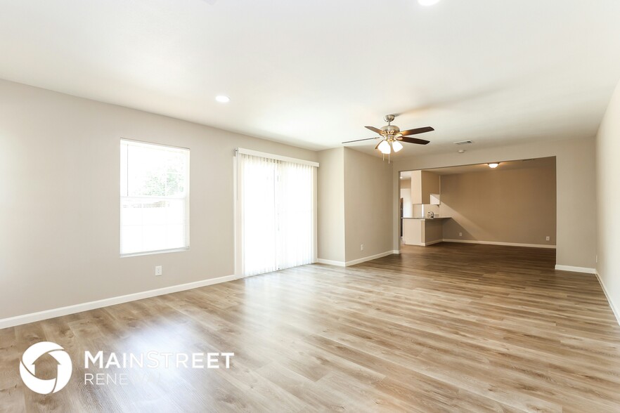 Building Photo - 5814 Castle Brook Dr