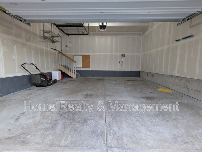 Building Photo - 6225 Warrior Ct