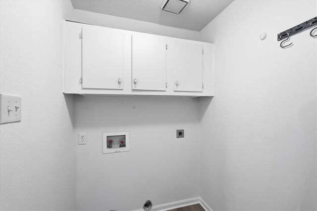 Building Photo - 102 Pinyon Ln