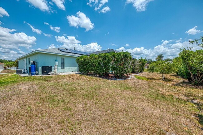 Building Photo - 2759 Starview Ave