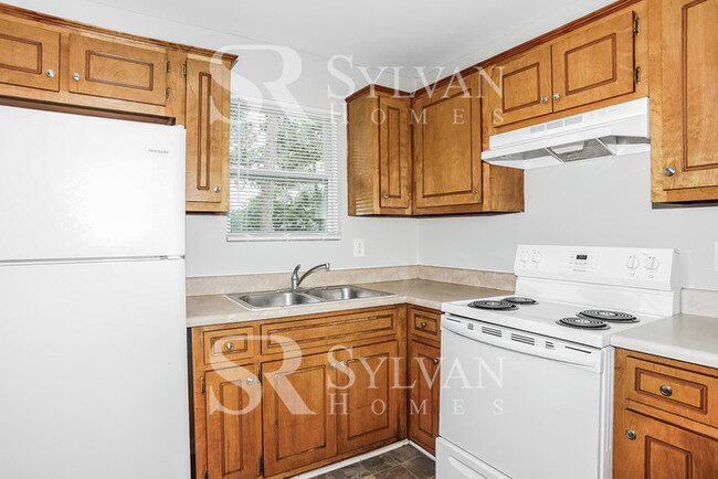 Building Photo - The Lifestyle You Deserve.