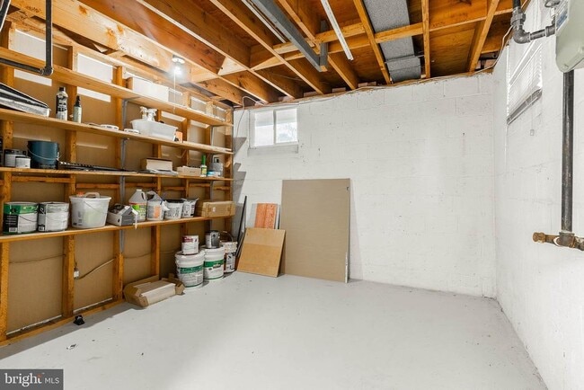 Building Photo - 6609 Bowie Dr