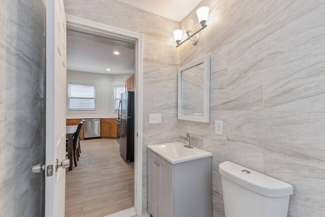 Building Photo - 2210 15th St