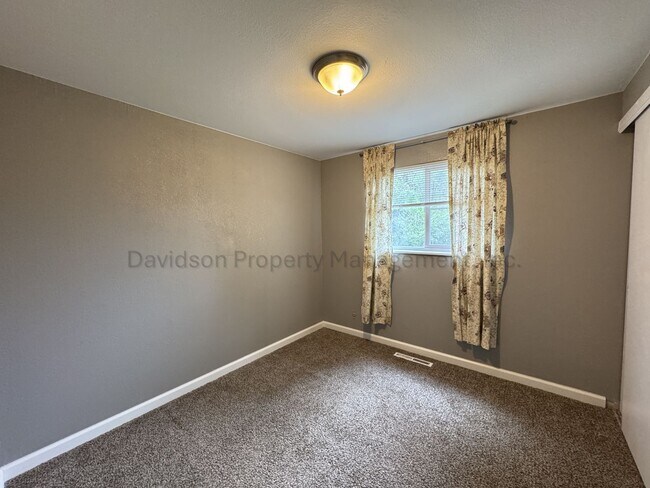 Building Photo - 4470 Monica Dr