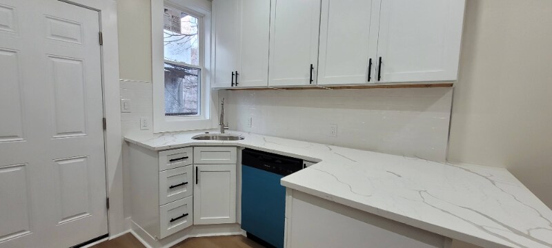 Building Photo - 1517 S Napa St