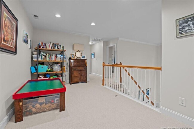 Building Photo - 94 Pine Hawk Dr