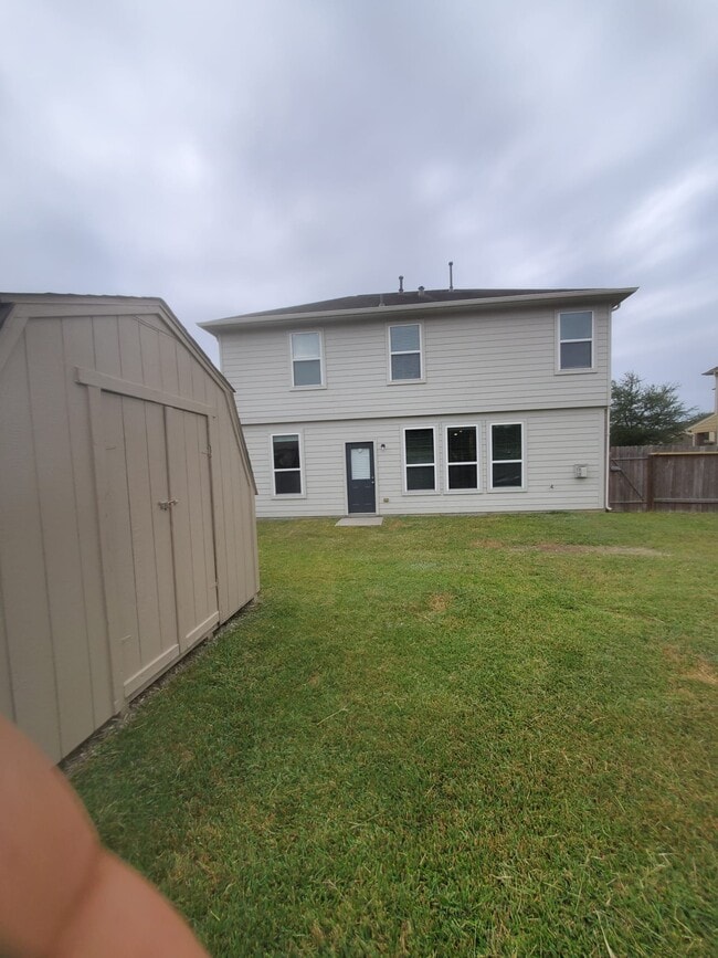 Building Photo - 5302 Espuela Ln