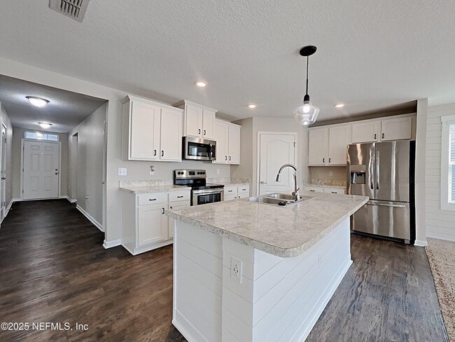Building Photo - 3619 Derby Forest Dr