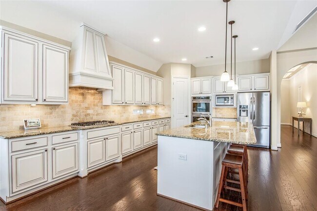 Building Photo - 918 Holly Chapple Dr