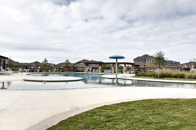 Building Photo - Gorgeous one story home  |  3 bedrooms  |  2 bathrooms  |  Covered Patio  |  2 car garage  |  Dav...
