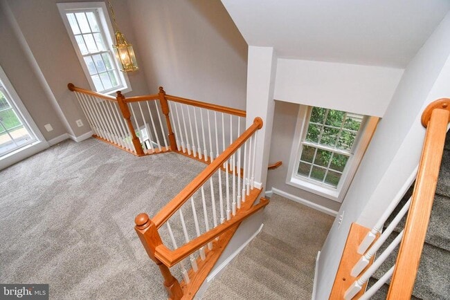 Building Photo - 2304 Lennon Ln