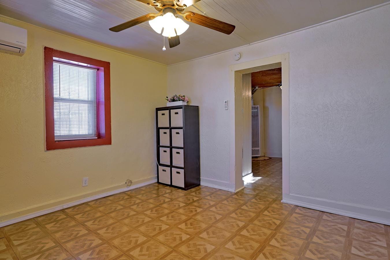 Building Photo - 1506 Edith Blvd NE