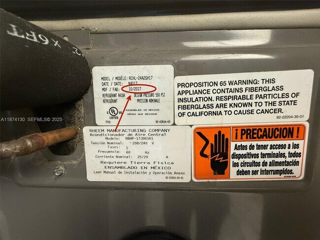 Building Photo - 2015 SE 10th Ave