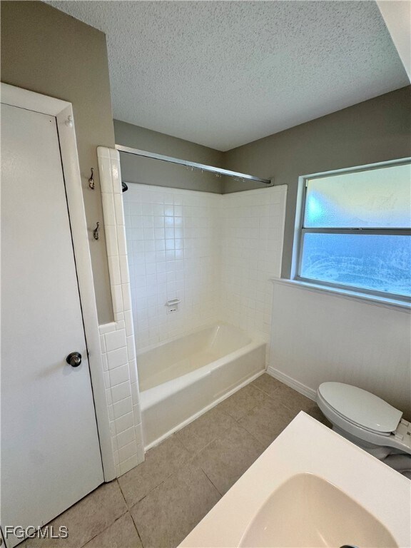 Building Photo - 4522 SE 10th Ave