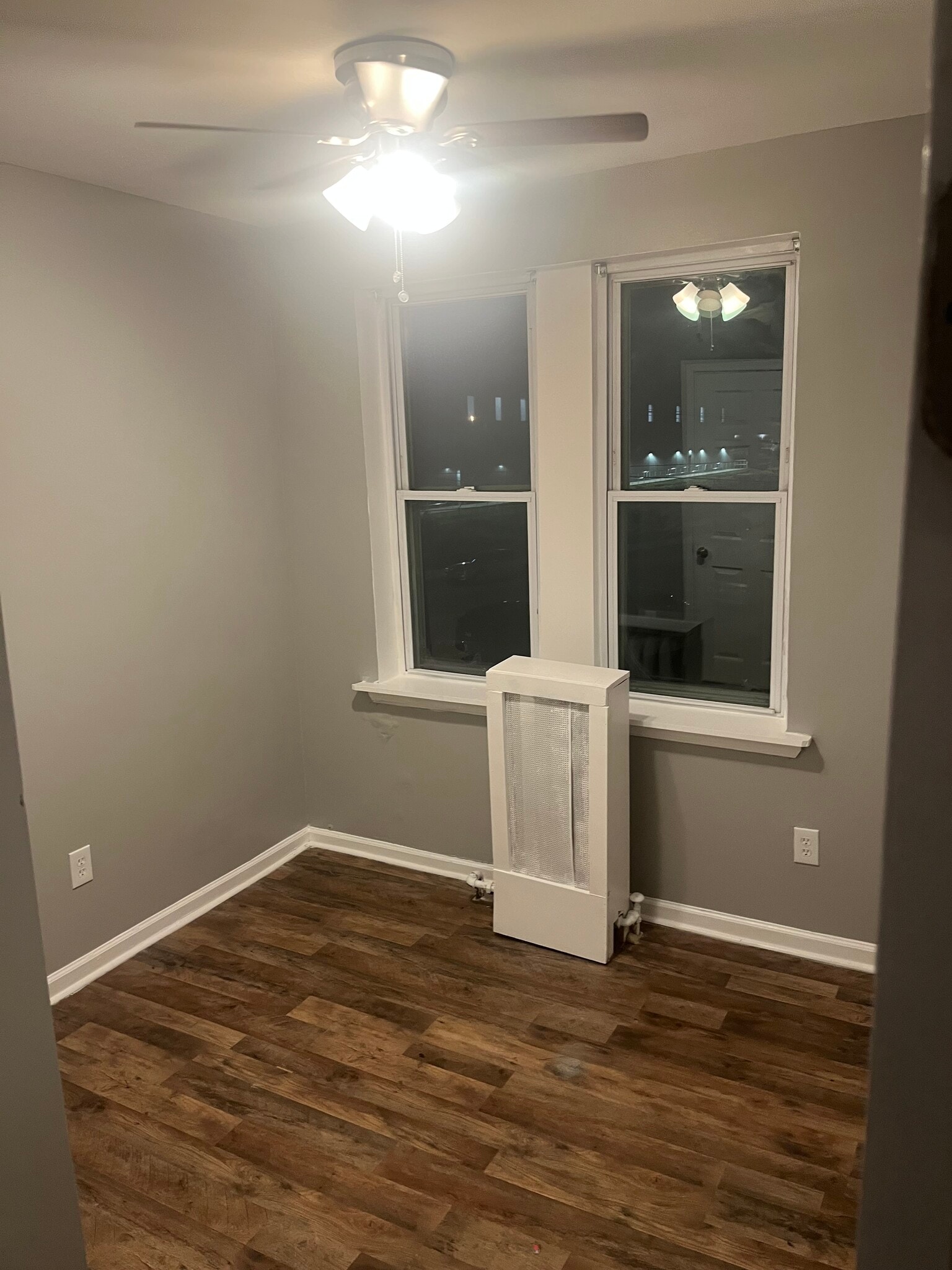 Building Photo - 870 Marcella St