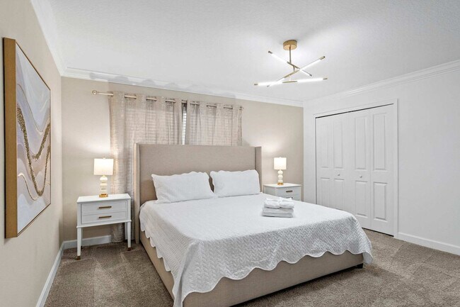 Building Photo - 1178 Kingsbarn St