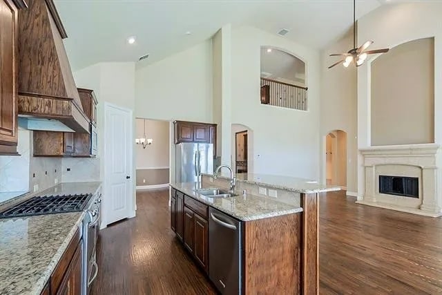 Building Photo - 4404 Bobcat Ln