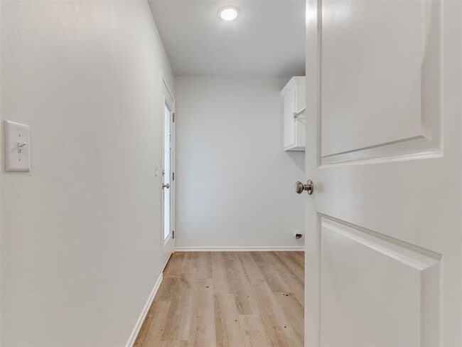 Building Photo - 11604 Mackenzie Wy