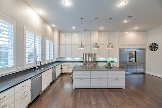 Building Photo - 3019 Sundance Summit Ln