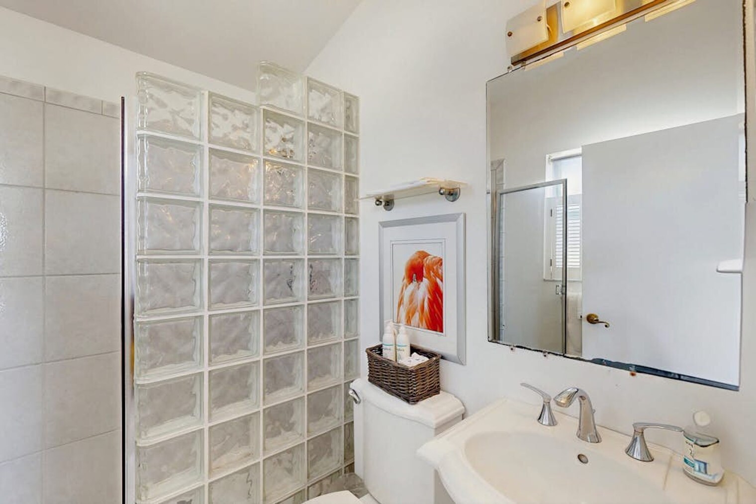 Building Photo - 1107 Gulf Dr S