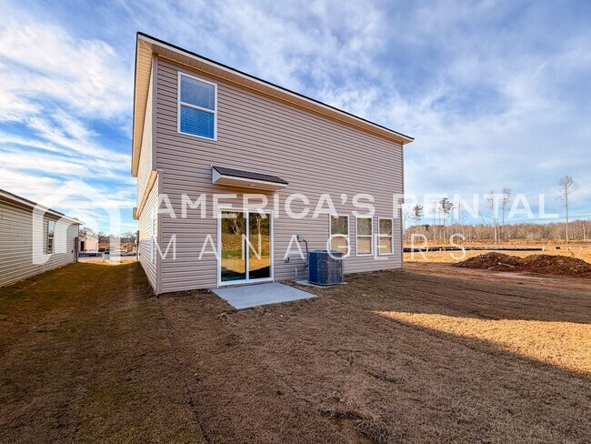 Building Photo - Spacious 4-Bedroom Home with Upstairs Loft!