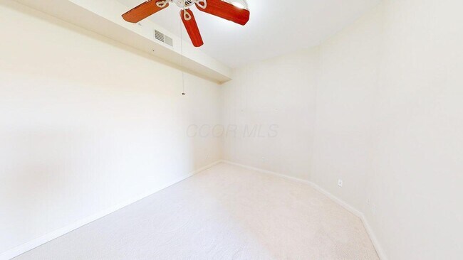 Building Photo - 5745 Newbank Cir