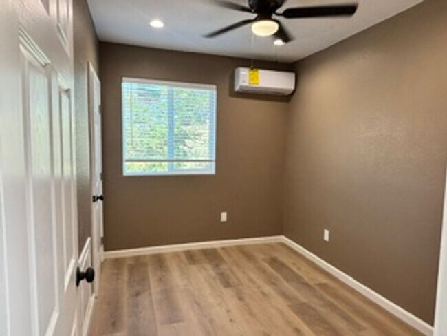 Building Photo - Charming Bear Valley Springs Home With A View!