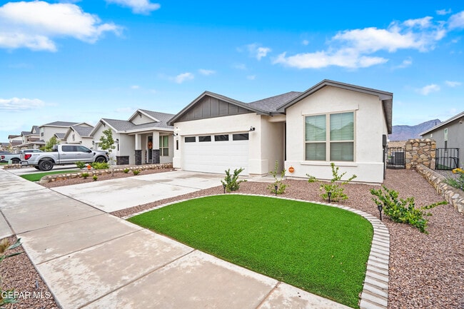 Building Photo - 11133 Blazing Star Pl
