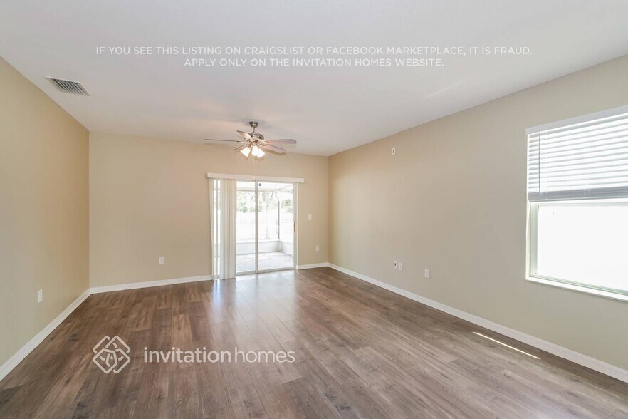 Building Photo - 10514 Whispering Hammock Dr