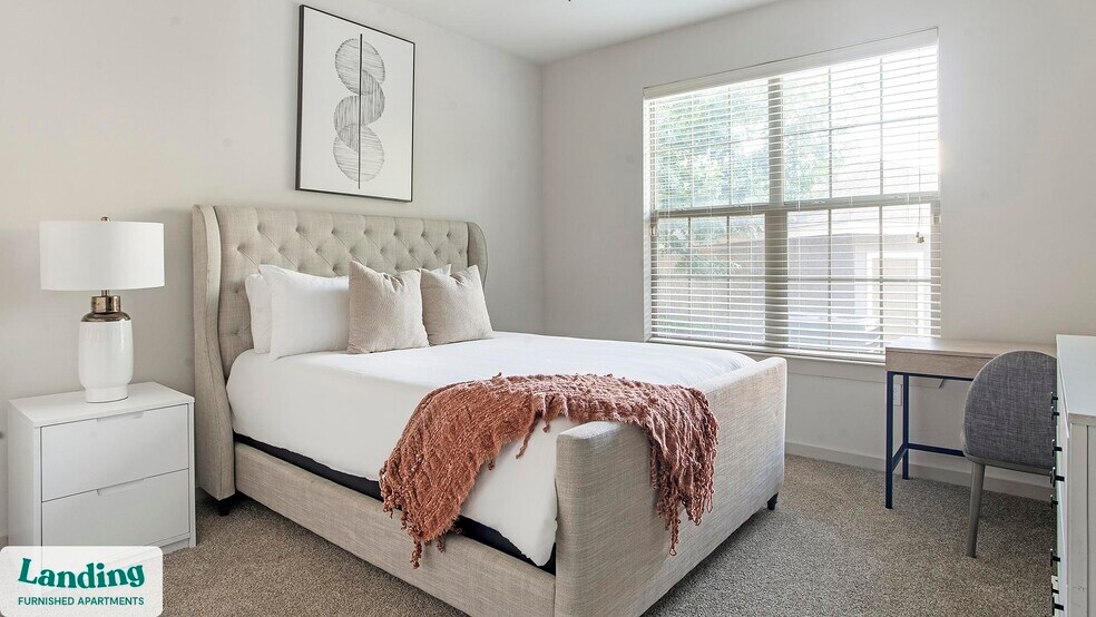 Building Photo - 10800 Lakeline Blvd