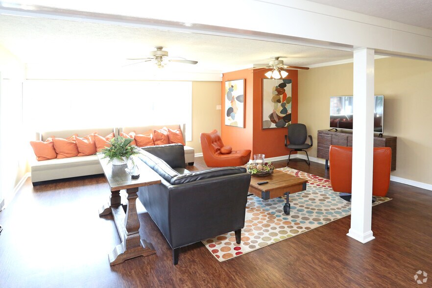 Cambridge Apartments 600 Cambridge Blvd Clarksville IN 47129