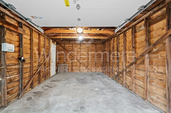 Building Photo - Super Cute 2 Bedroom Home In Northwest Spokane