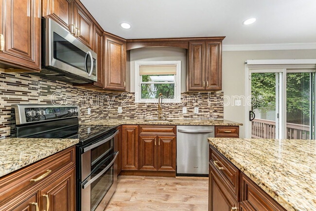 Building Photo - 13566 Princedale Dr