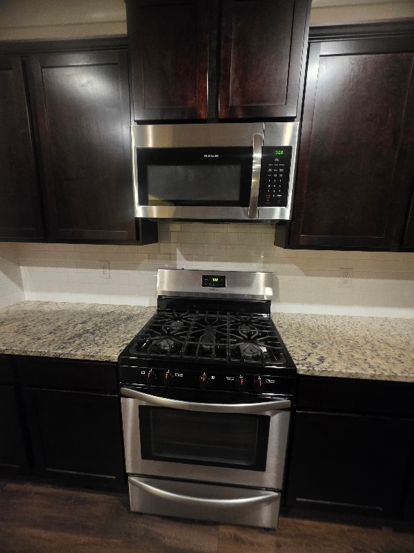 Building Photo - 1393 Shipyard Dr