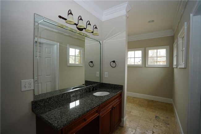 Building Photo - 3022 Canton Pines Pl