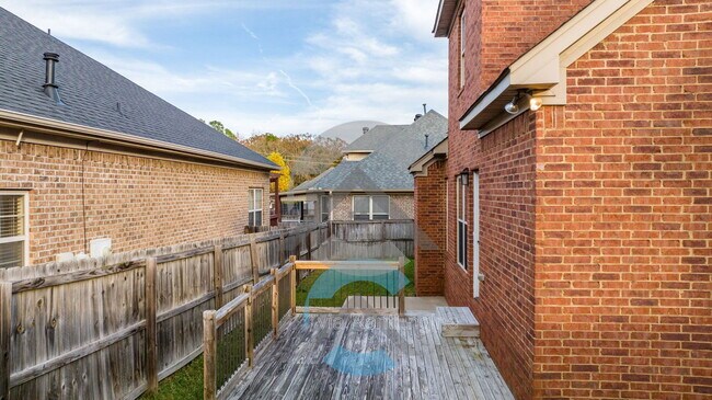 Building Photo - 33 Kanis Creek Pl