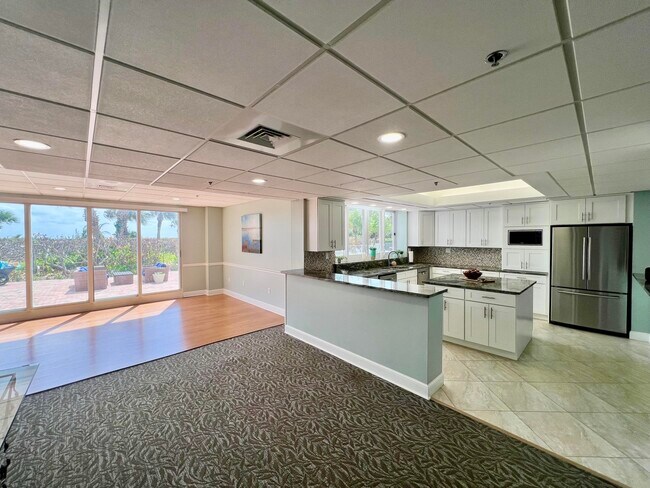 Building Photo - 2700 N Hwy A1A