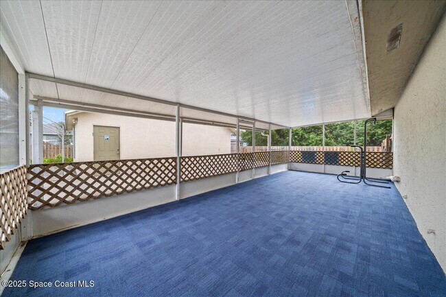 Building Photo - 701 Elmont St NW