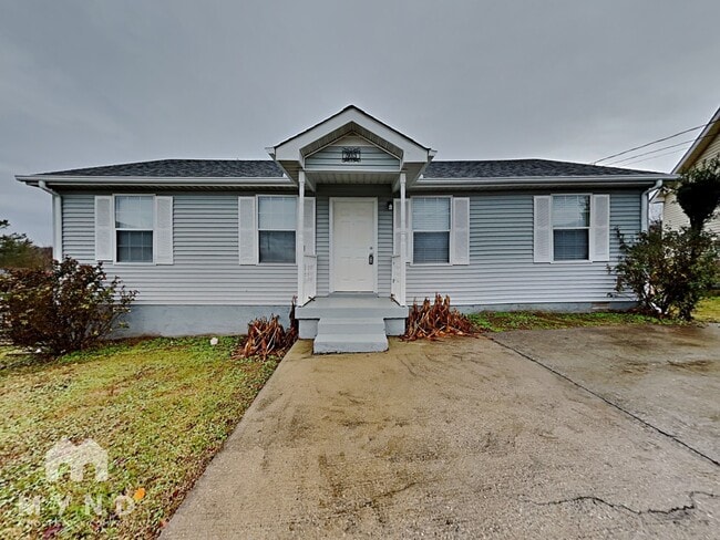 Building Photo - 305 Burlwood Ct