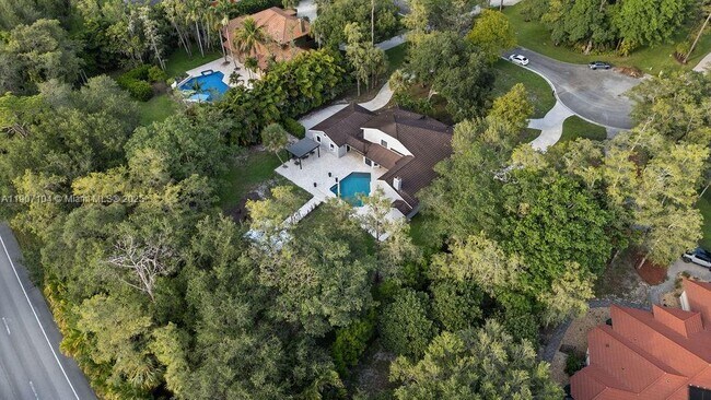 Building Photo - 5831 NW 81st Terrace