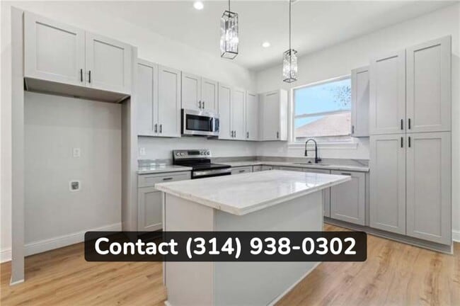 Building Photo - 4918 Knight Dr