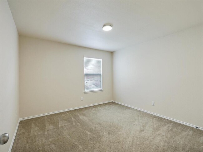 Building Photo - 1728 Trace Dr