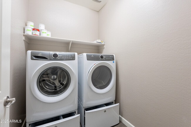 Building Photo - 13606 W Desert Moon Way