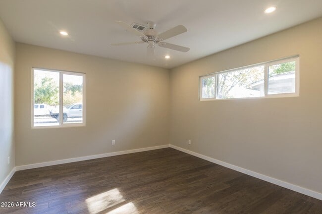 Building Photo - 2026 S El Camino Dr