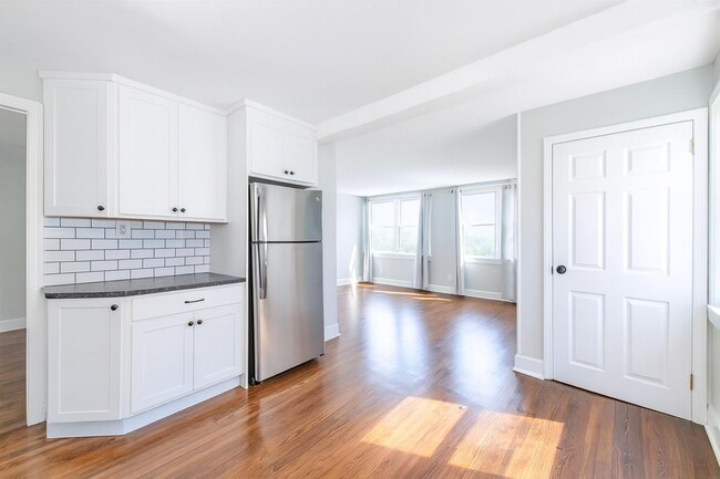 Building Photo - 54 Avenue C